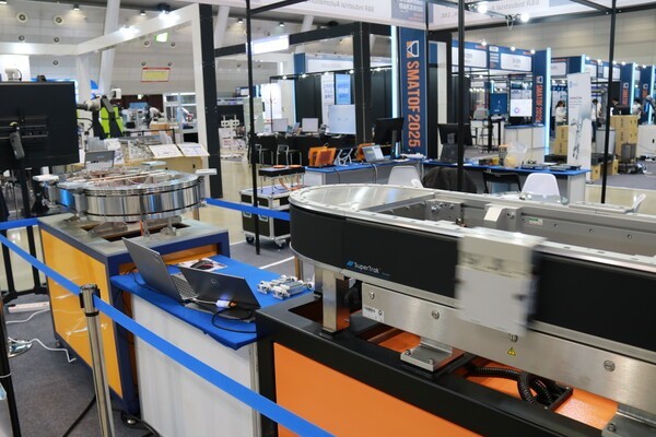 지능형 이송 시스템SuperTrak·ACOPOStrak을 중심으로 고정밀·고속 이송 솔루션을 시연했다. [사진=인더스트리뉴스]<br>